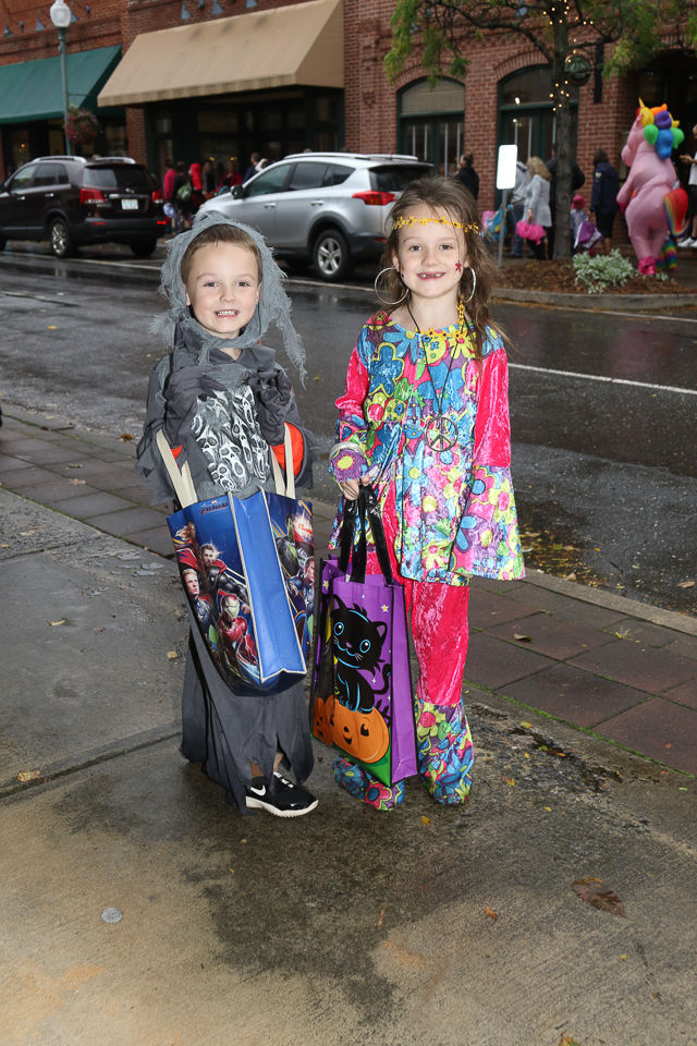 Halloween Trick or Treat Downtown Morganton 2019-9611.JPG